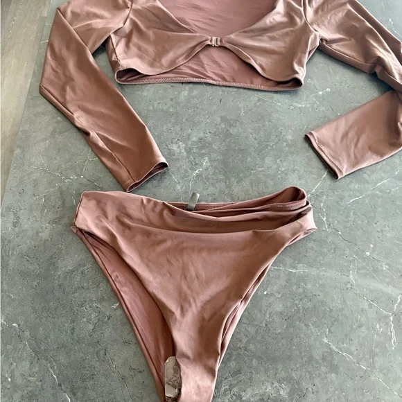 SKIMS Espresso Swimwear Top LIMITED EDITION - Picture 1 of 7